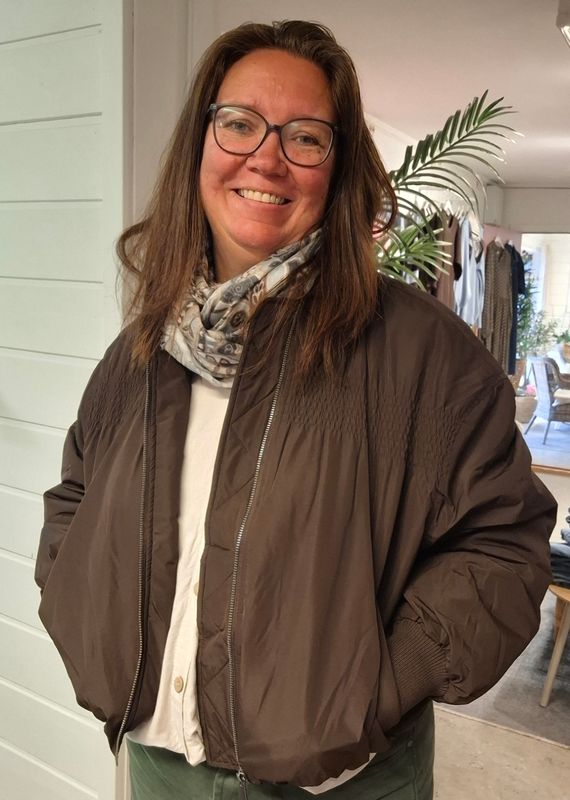 KAarlette bomber jacket coffee Bean/brun