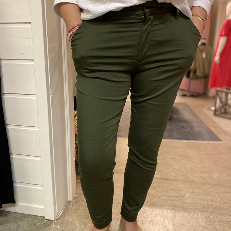 KA Lea 7/8 Chino Pant, Forest Night